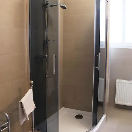 Oda ve Kahvaltı Volcik